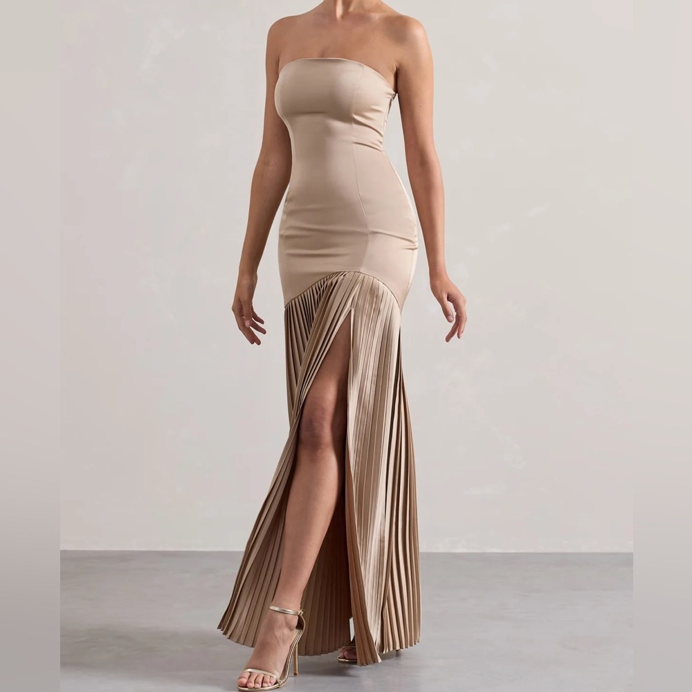 NWT Club L London CONFIDENCE CHAMPAGNE SATIN BANDEAU PLEATED SPLIT MAXI DRESS
